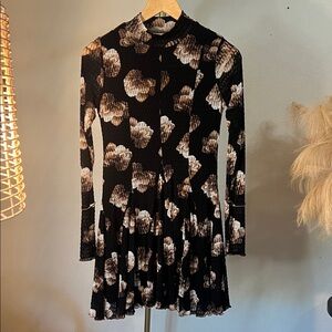 Promesa Black and Brown Floral Long Sleeve Dress